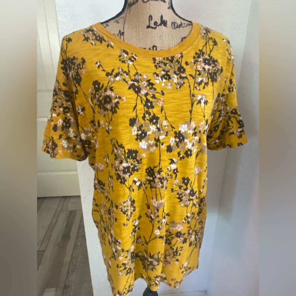 Time and Tru Yellow and Brown Top